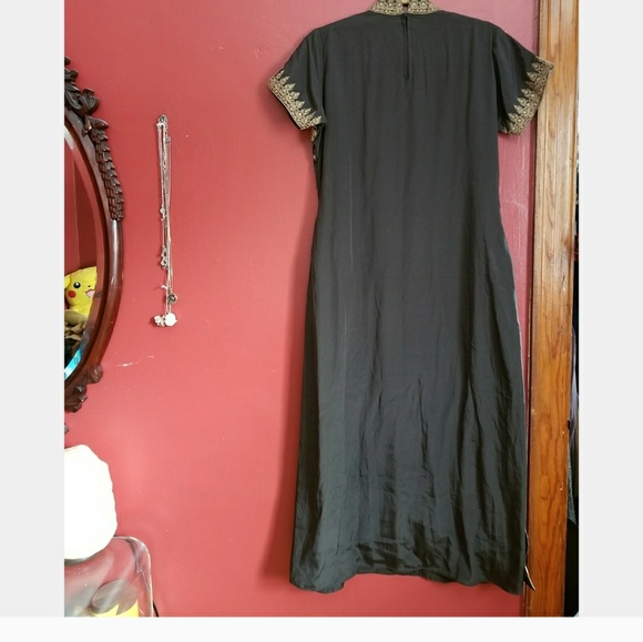 East Indian Gown/Tunic - Picture 3 of 8